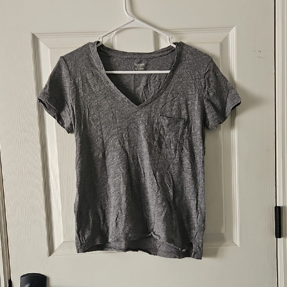 Madewell Gray V-Neck Short Sleeve Tee